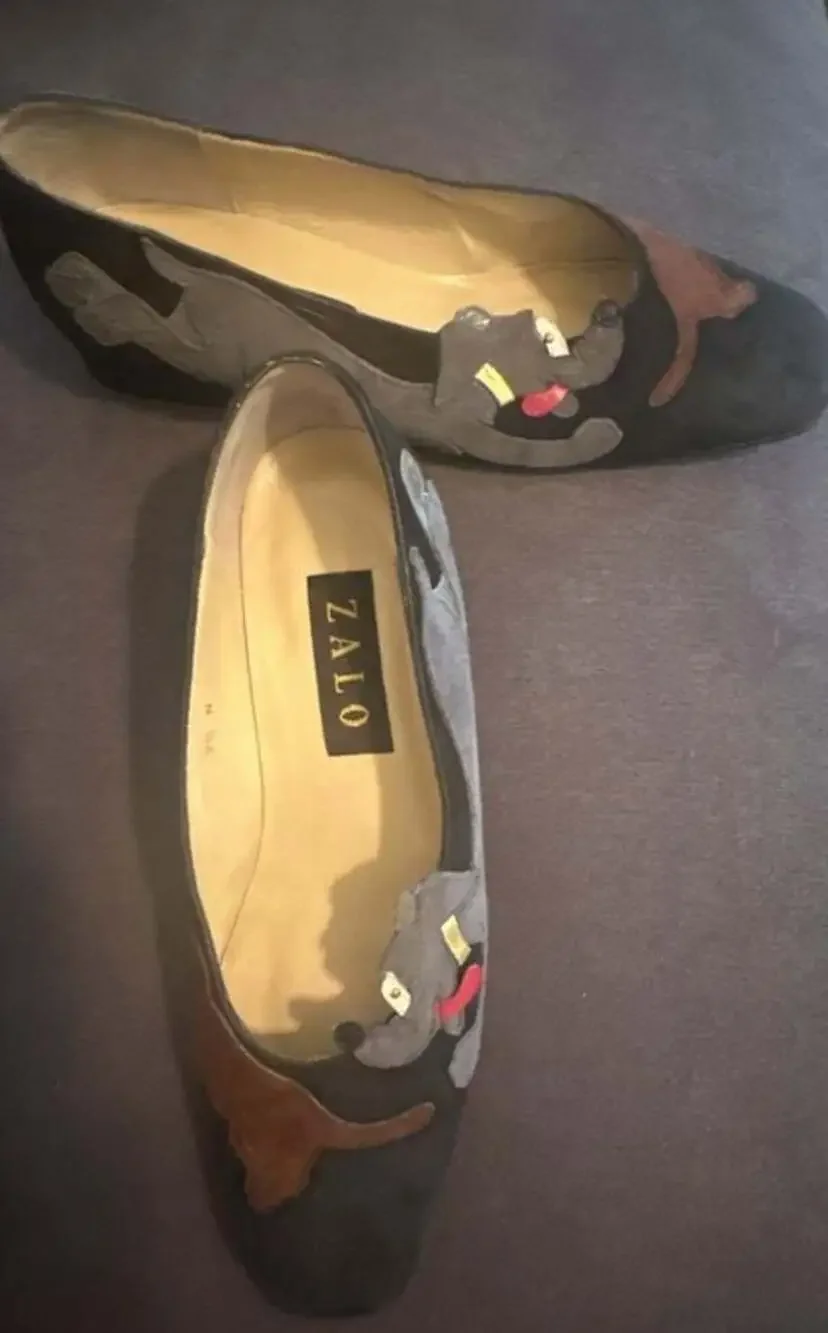 Zalo Vintage Suede Leather Animal Applique Ballet Flats - Picture 2 of 6